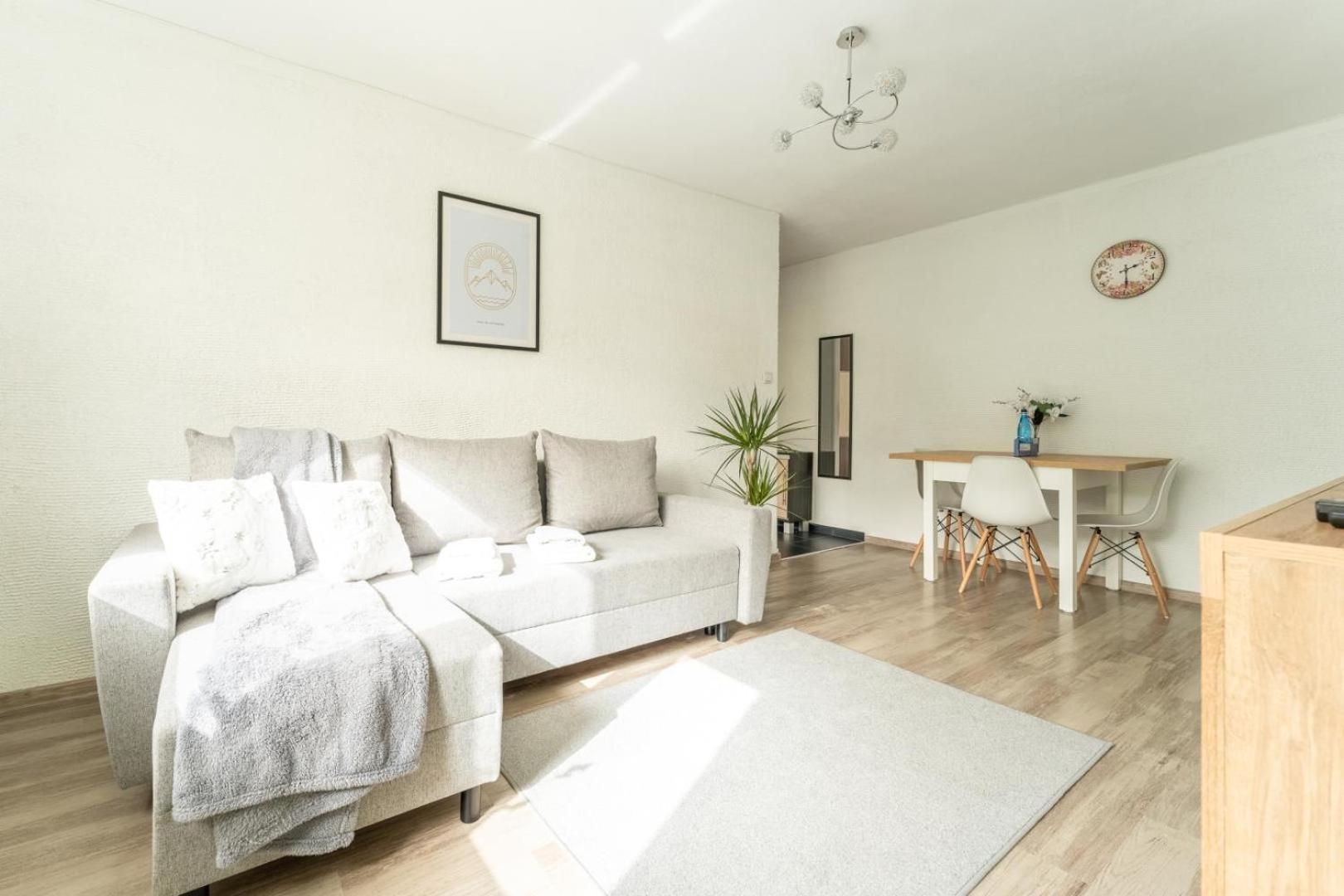 Apartament Gold - 2 Osobne Sypialnie Z Balkonem - Spaceapart Jelenia Góra Buitenkant foto